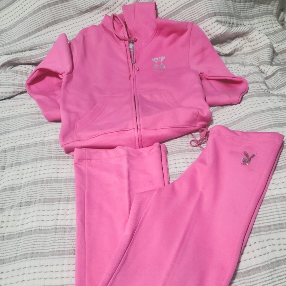 Playboy Sweatpants Set - Picture 1 of 4